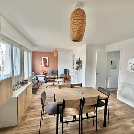Apartment Balcon - Vue Laterale - 4 A 6 Pers - Lumineux
